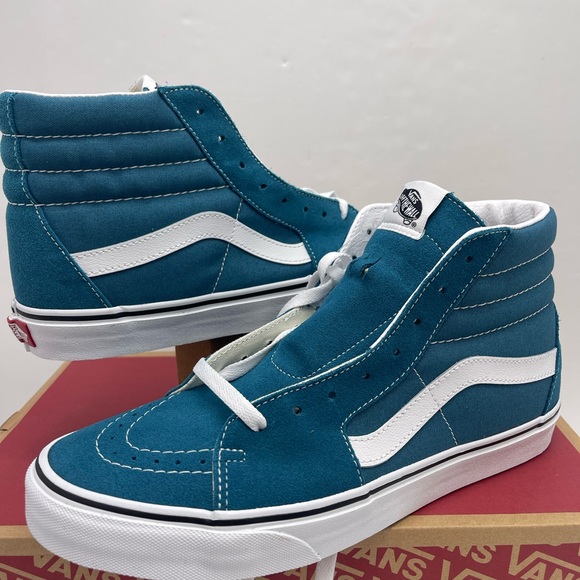 Vans Men’s Sk8-Hi
Blue Coral/True White Sneakers
VN0A32QG9EM High-Top - Picture 11 of 16